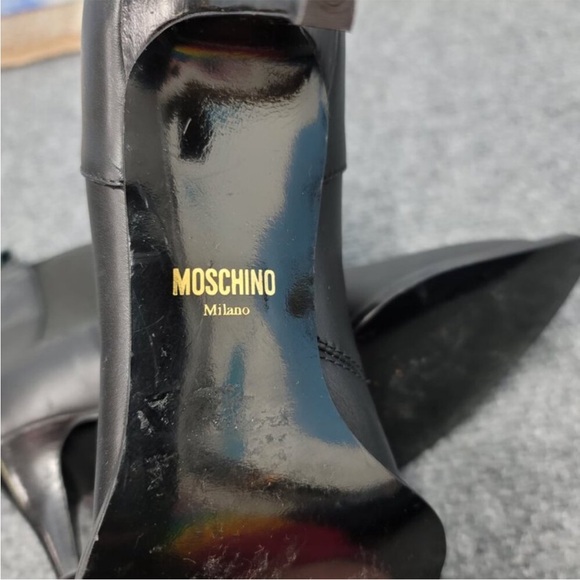 🔥 STEAL DEAL 🔥 NEW Moschino Black Ankle Mini-Heeled Boots Made in Italy - Picture 4 of 8